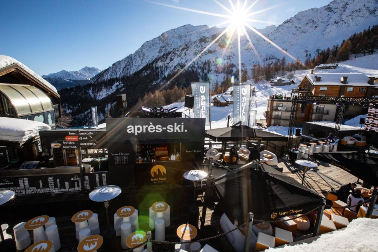Super G Hotell Courmayeur Eksteriør bilde