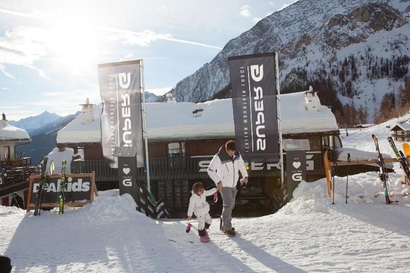Super G Hotell Courmayeur Eksteriør bilde