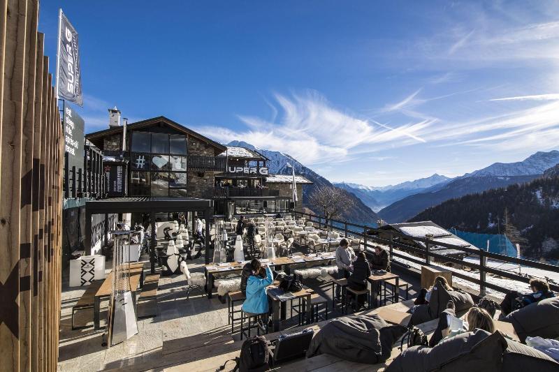 Super G Hotell Courmayeur Eksteriør bilde